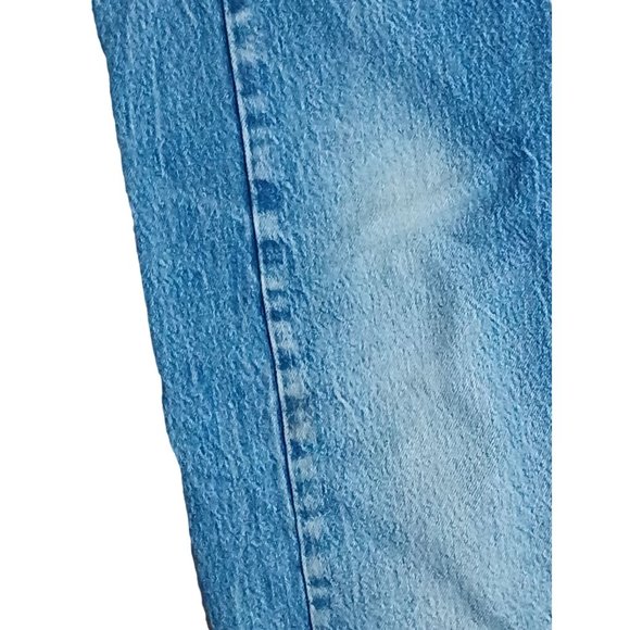 Vintage Levis 501 Jeans Mens Size 34 x 32, Actual 30 x 30 Distressed Blue Denim - Picture 11 of 14